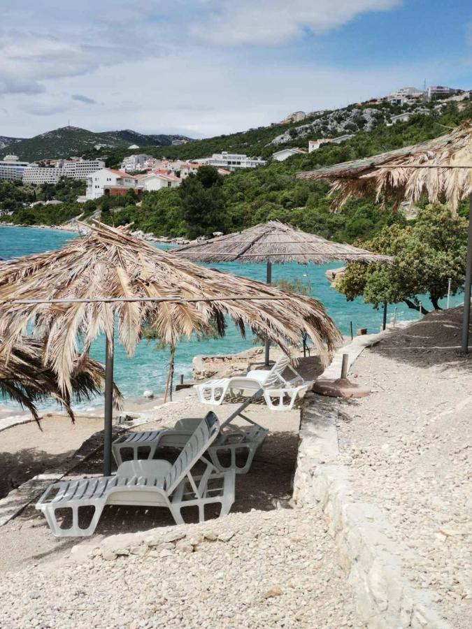 Beautiful Fully Renovated Apartment By The Sea, Large Balcony With Enchanting Views Неум Екстер'єр фото